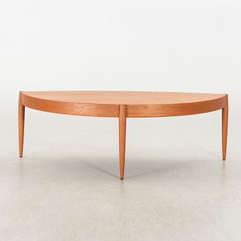 JOHANNES ANDERSEN, a Capri sofa table.