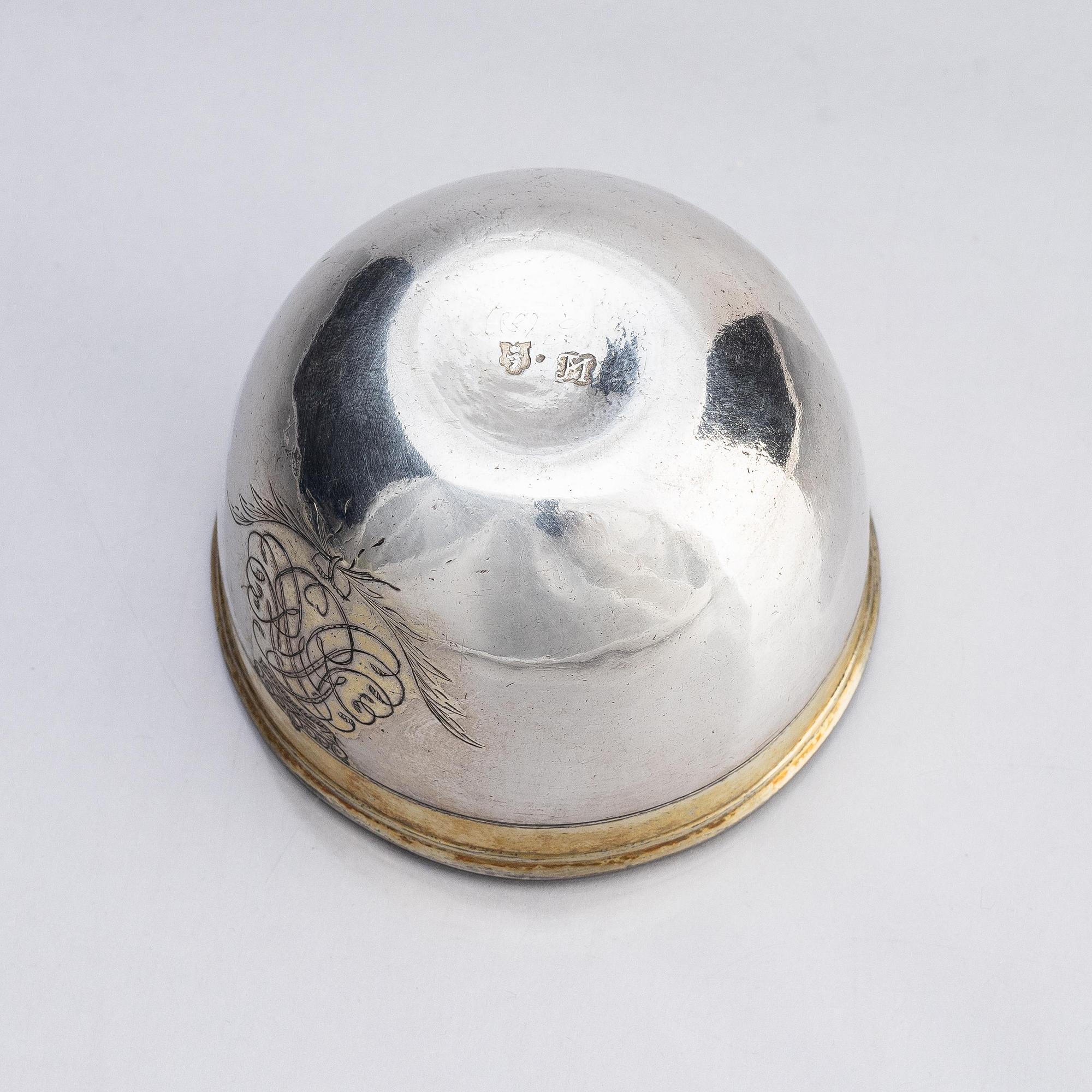 Fredrik Tynzelman, tumlare, delvis förgyllt silver, Malmö (verksam 1668-1703). Karolinsk.