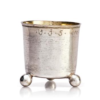 223. A Swedish 17th century silver beaker, mark of David Richter the elder, Stockholm (active 1630-77 (78)).