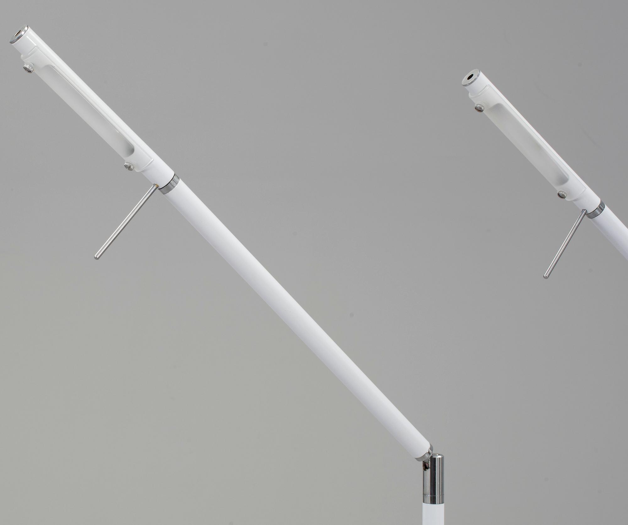 GOLVLAMPOR, ett par, Sverige, 2000-tal.