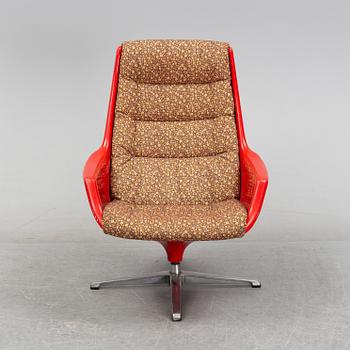 Alf Svensson & Yngvar Sandström, a 'Tellus' armchair, Overman, Tranås, 1970's.