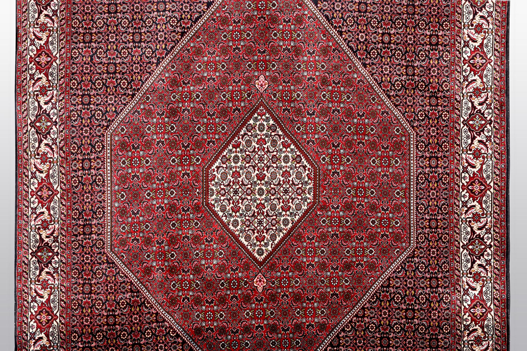 Matta Bidjar sk Takab, ca 313 x 252 cm.
