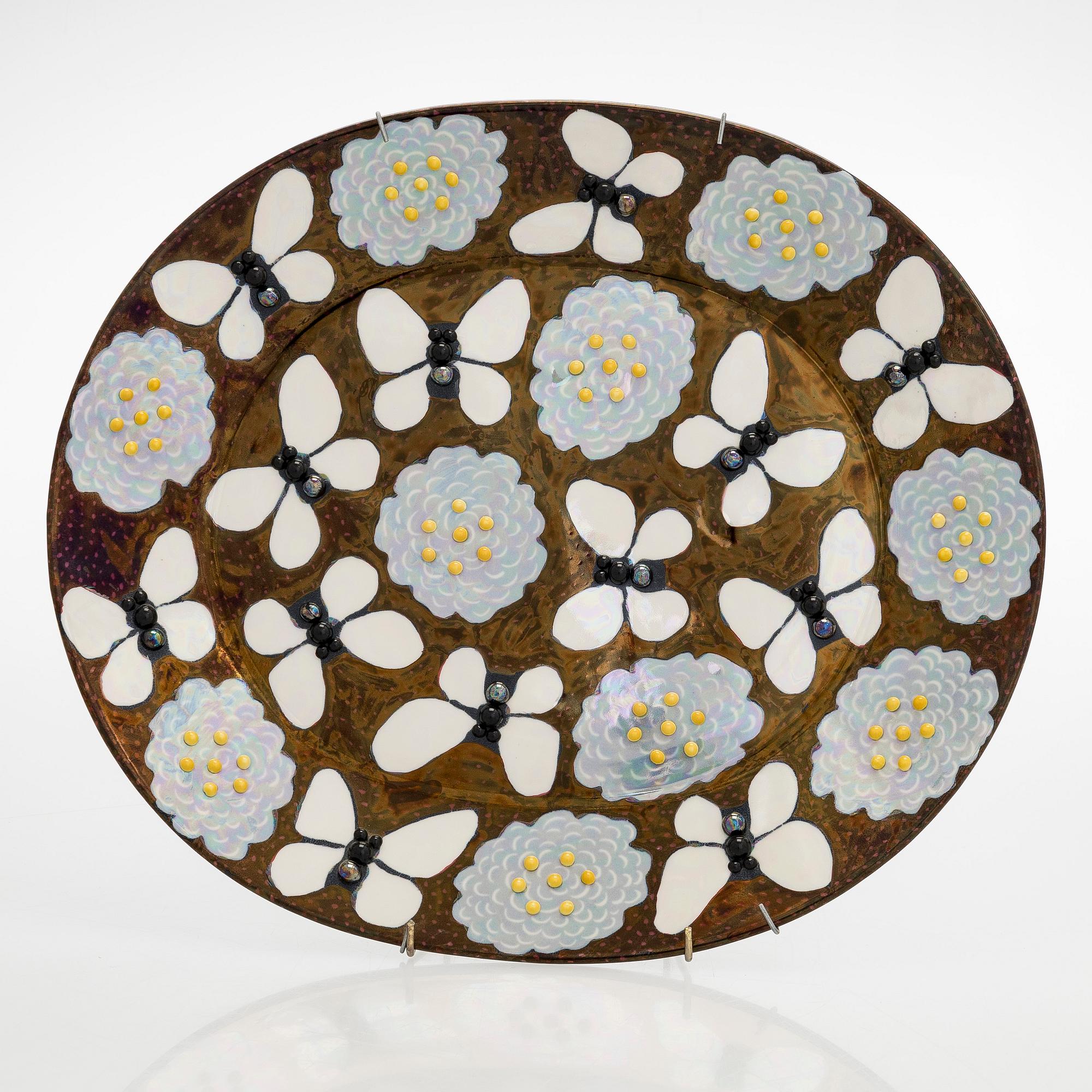 Birger Kaipiainen, a ceramic 'Butterfly' plate for Arabia Art 1982, signed and numbered II 0/300.