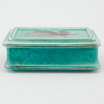 A stoneware box by Wilhelm Kåge for Gustavsberg, 20th century.