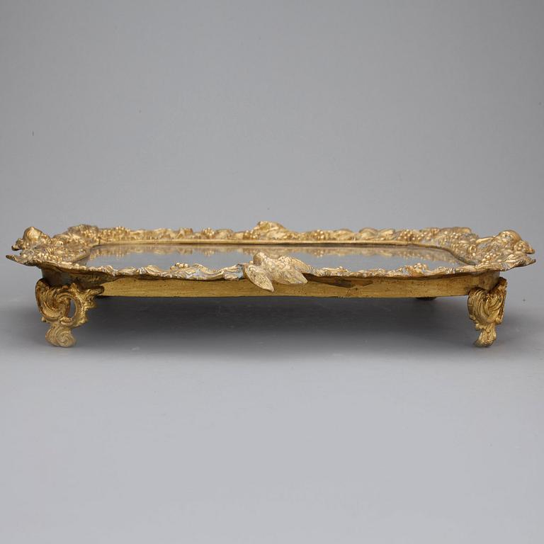 BORDSPLATEAU, förgylld brons, 1800-talets mitt.