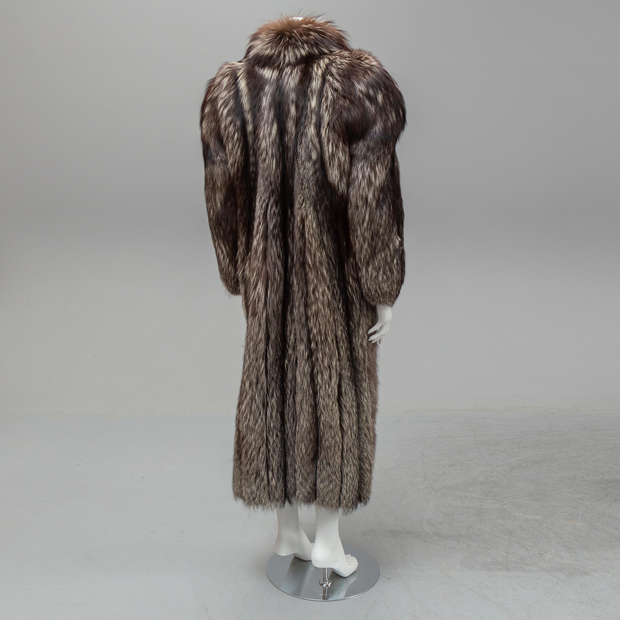 PÄLSKAPPA, silverräv (vulpes vulpes) storlek 40.