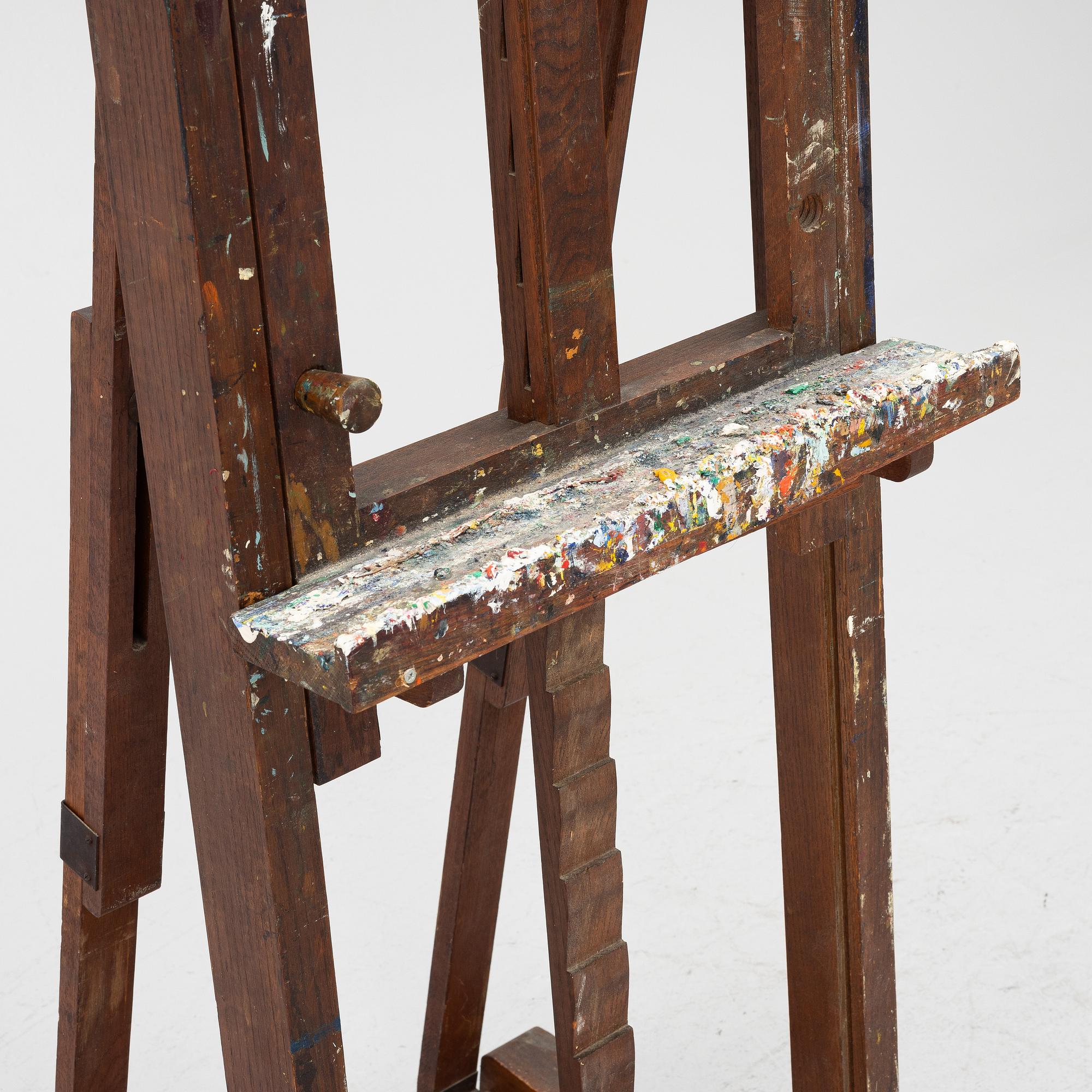 A studio easel, Wilhelm Becker AB, Stockholm, circa 1900.