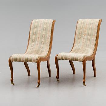 FÅTÖLJER, 1 par, 1800-talets andra hälft.