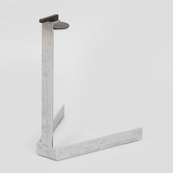 Jouni Leino, Tarjotinpöydän jalusta ,"Grip" Jouni Leino Design Studio 2009.