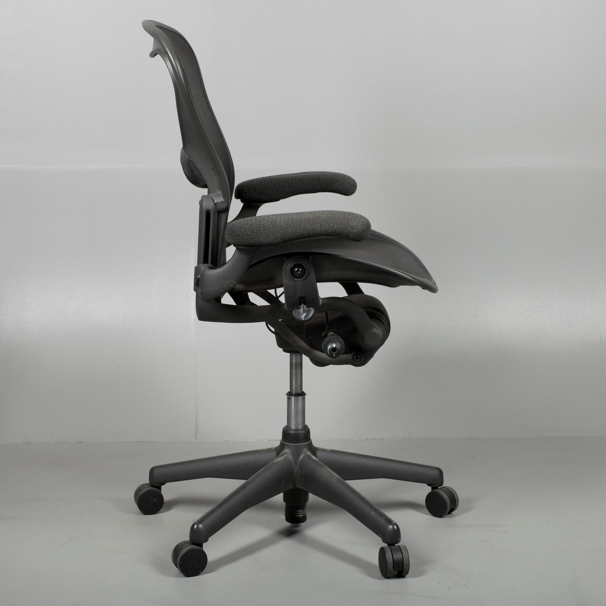 KONTORSTOL "Aeron Chair", Herman Miller.