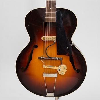 Gibson, "Wartime Special", semi-acoustic guitar, 1941, USA.