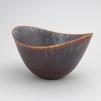 Gunnar Nylund, a stoneware bowl, Rörstrand.