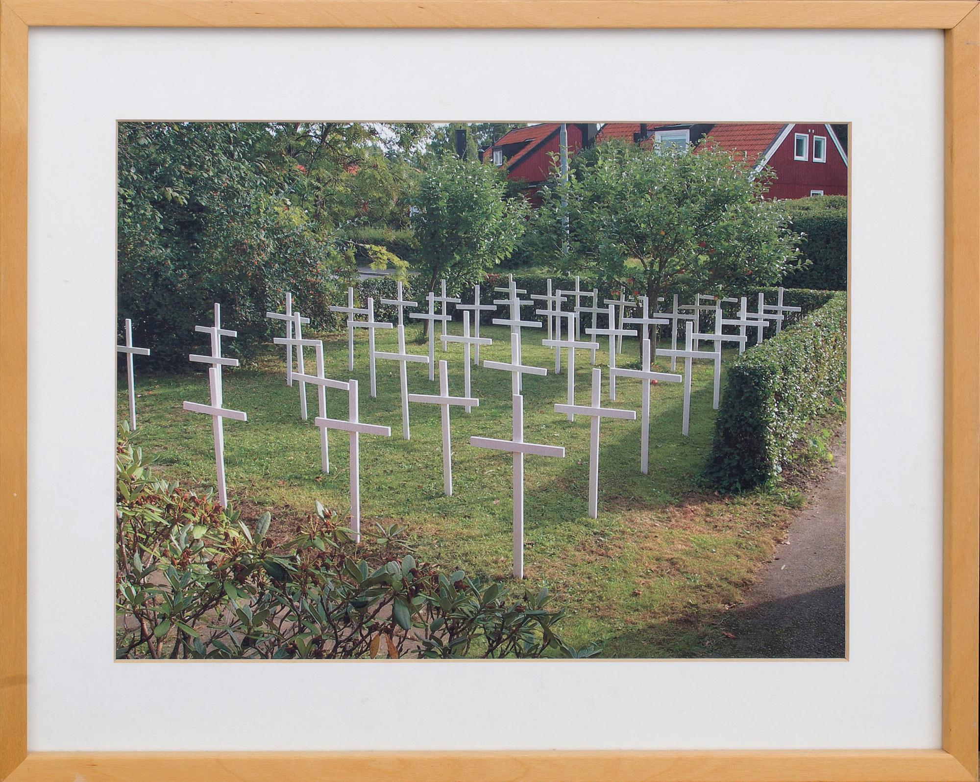 JAKOB AVENIUS ANCKARSVÄRD, foto (dokumetation av installation, à tergo signerad 2005.