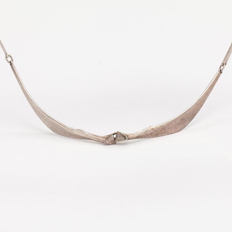 Zoltan Popovits, A stelring silver necklace "Bellatrix". Lapponia 1979.