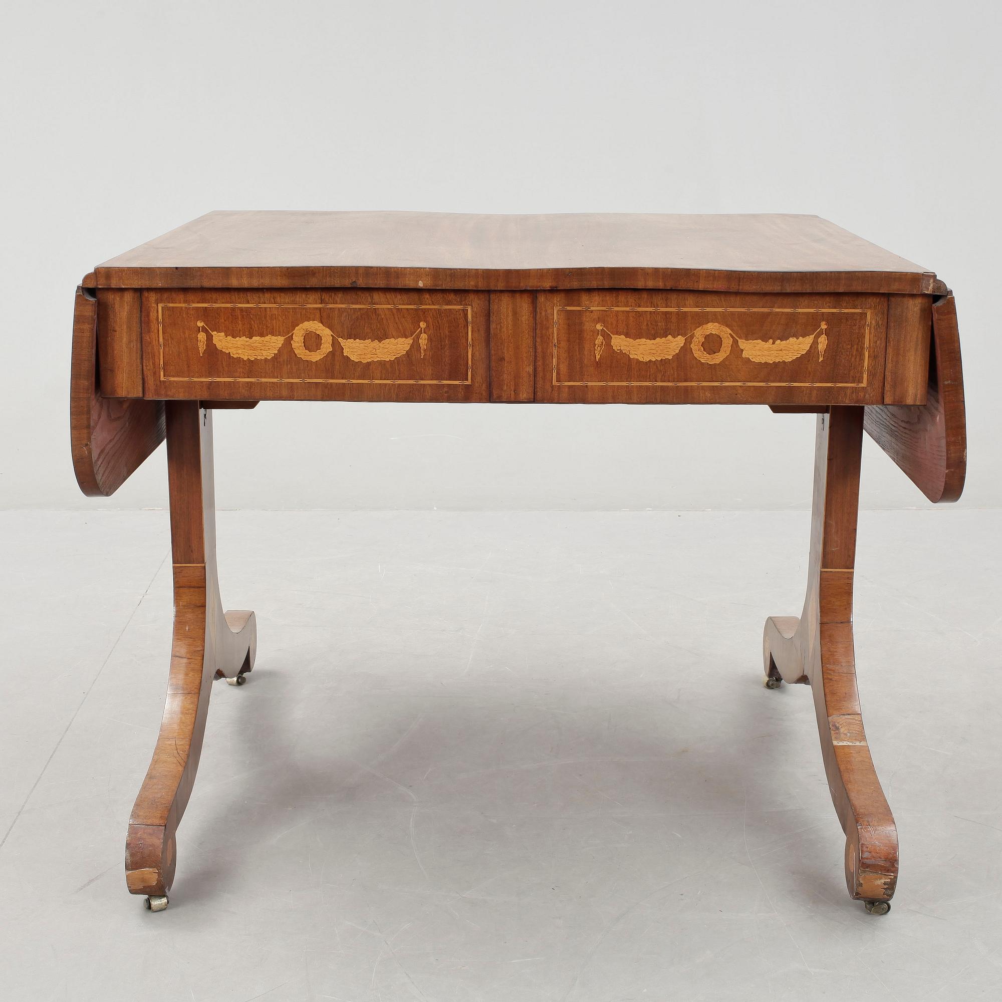 KLAFFBORD, empire, 1800-tal.