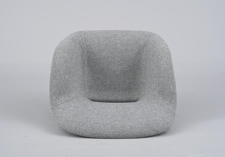 Ilmari Tapiovaara, AN ARMCHAIR.