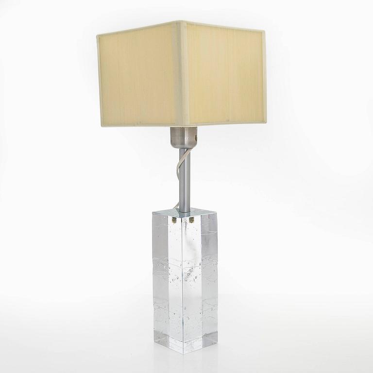 Oiva Toikka, A tablelamp for Iittala, signed Oiva Toikka Nuutajärvi.