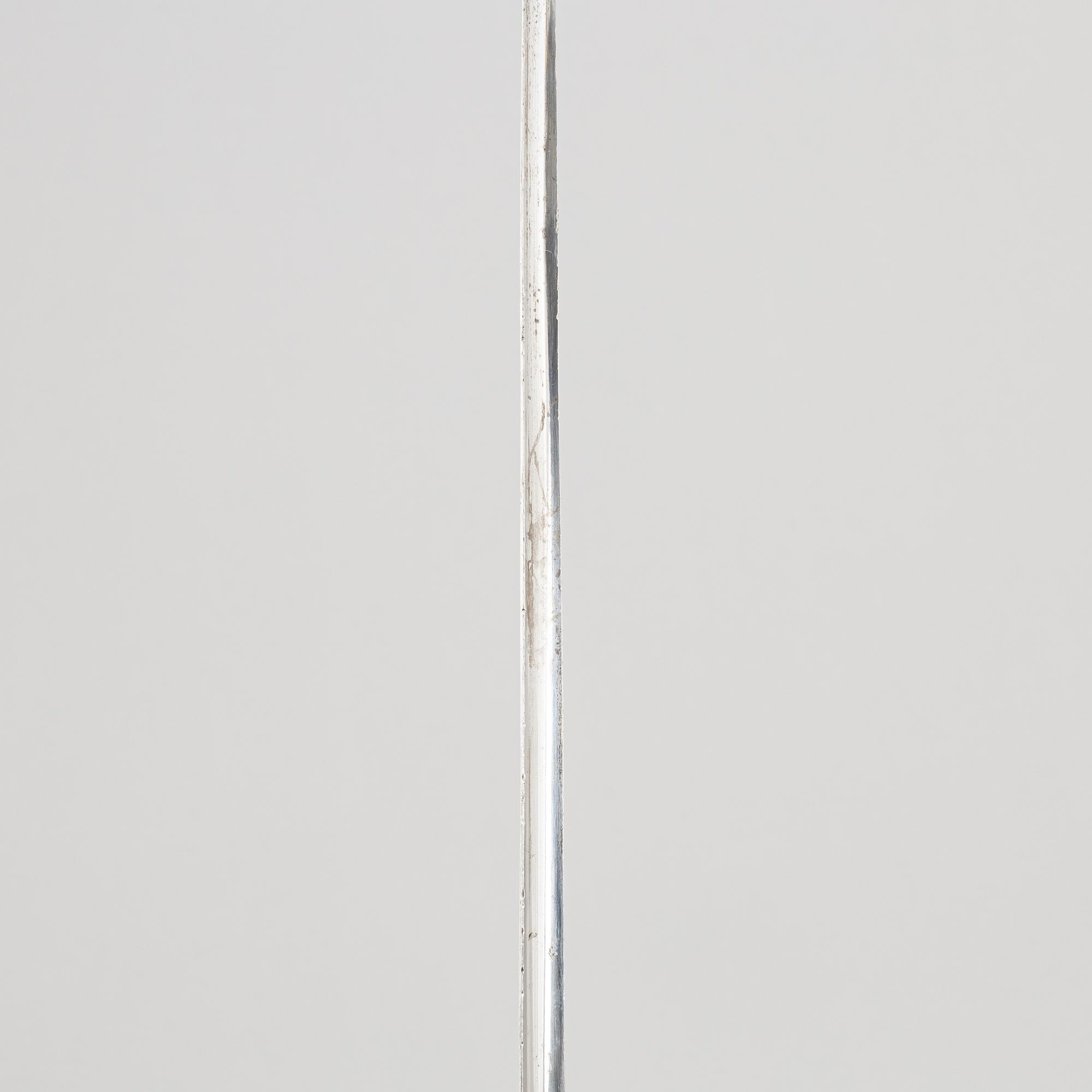 Värja, svensk, 1800-tal, med balja.