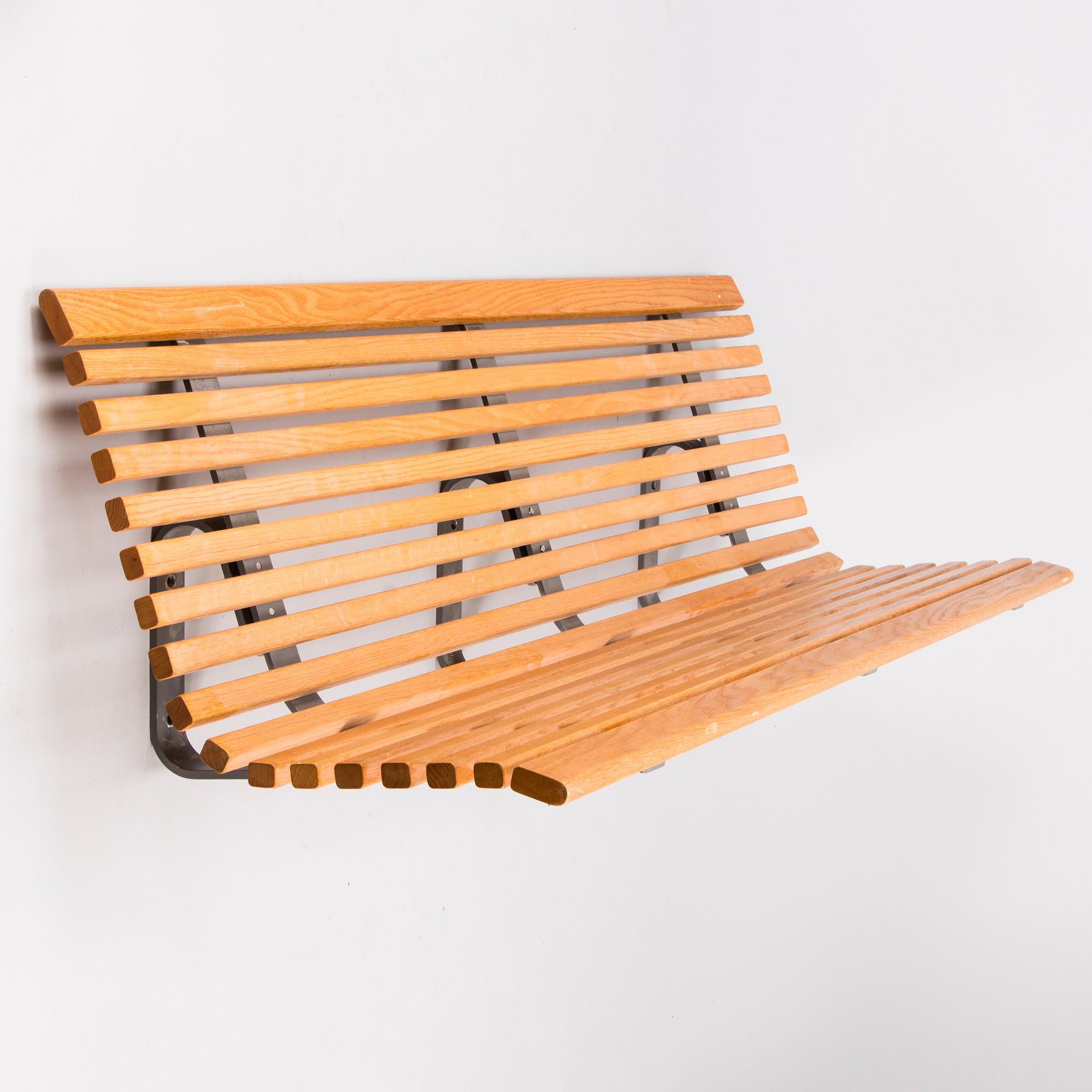 OLLE ANDERSON, VÄGGHÄNGD BÄNK / SOFFA, Nola, 2000-tal.