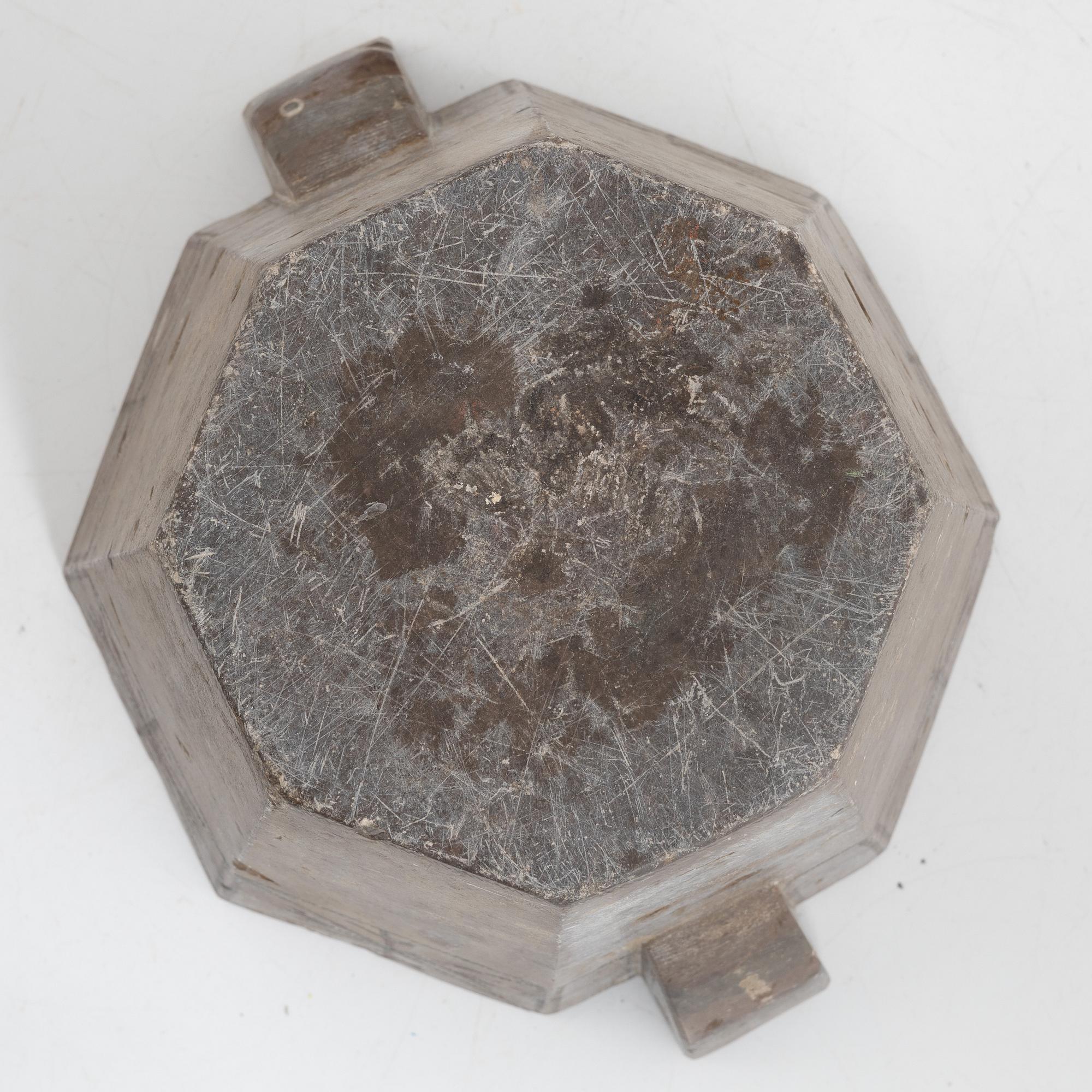Mortel med stöt, omkring år 1800, Gustaviansk.