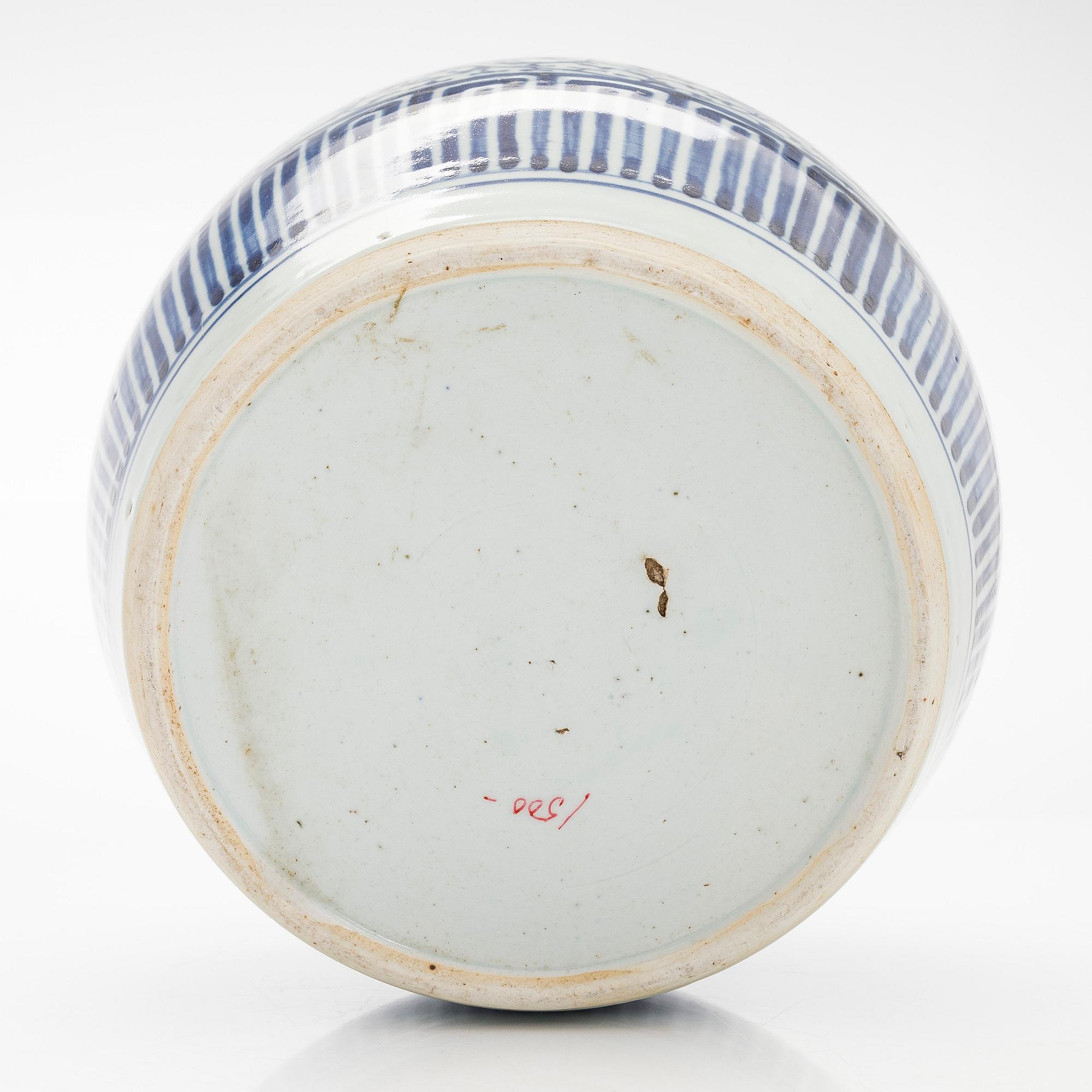 Ruukku, posliinia. Kiina, myöhäinen Qing-dynastia.