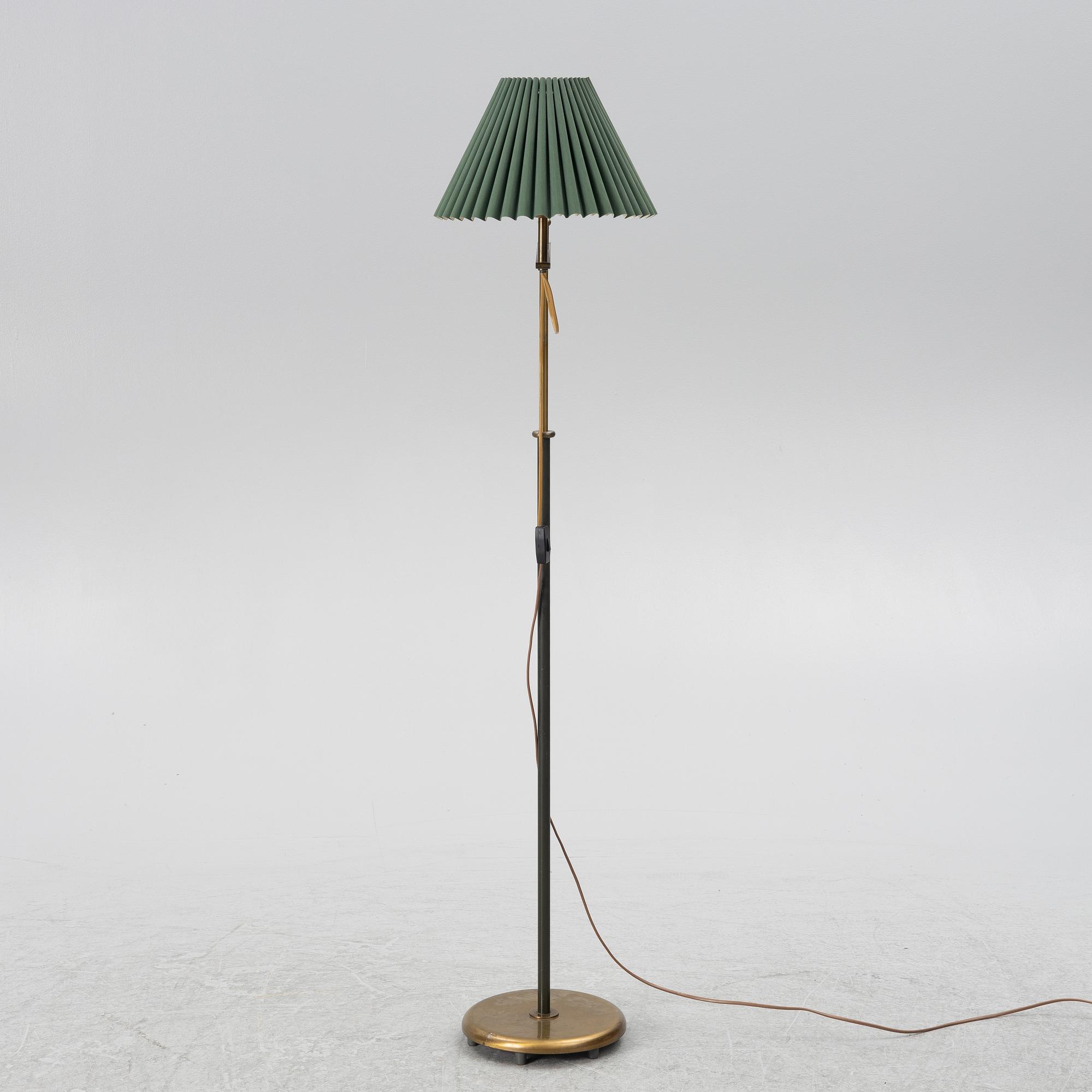Harald Notini, golvlampa, modell "15597", Arvid Böhlmarks Lampfabrik, Stockholm, 1950-tal.