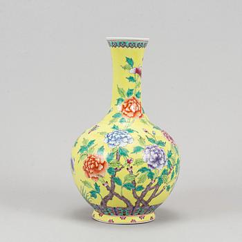 A famille rose and yellow ground vase, late 20th century.