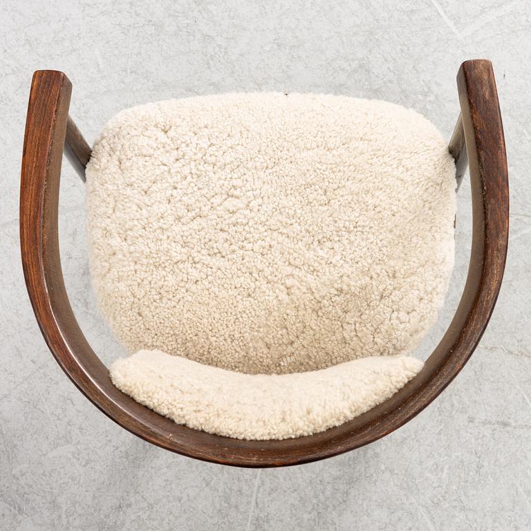 Karmstolar, ett par, 1900-talets andra hälft.