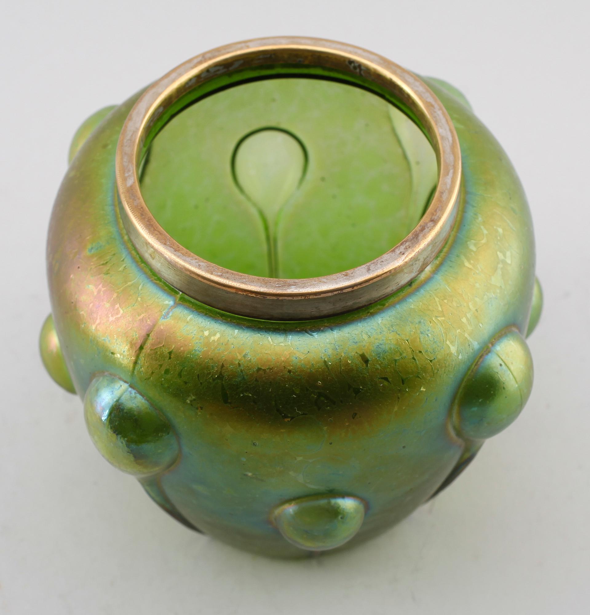 LOCKSKÅL, glas, omkring år 1900.