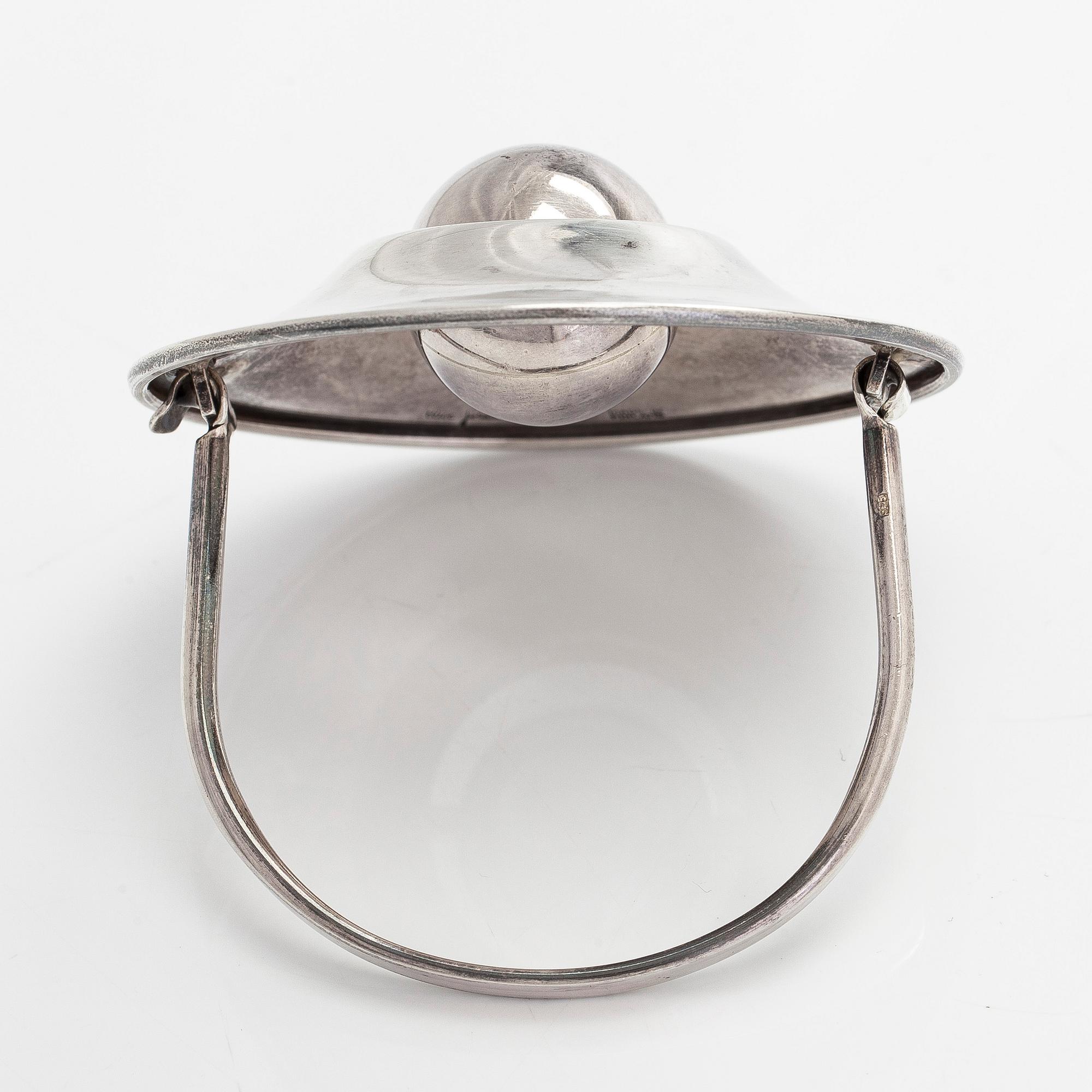 Owe Johansson, a sterling silver bangle, Finland.