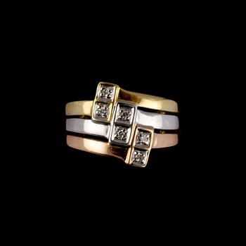 RING, 18k trefärgat guld med 6 åttkantslipade diamanter, Iduna, Varberg. Vikt 3 g.