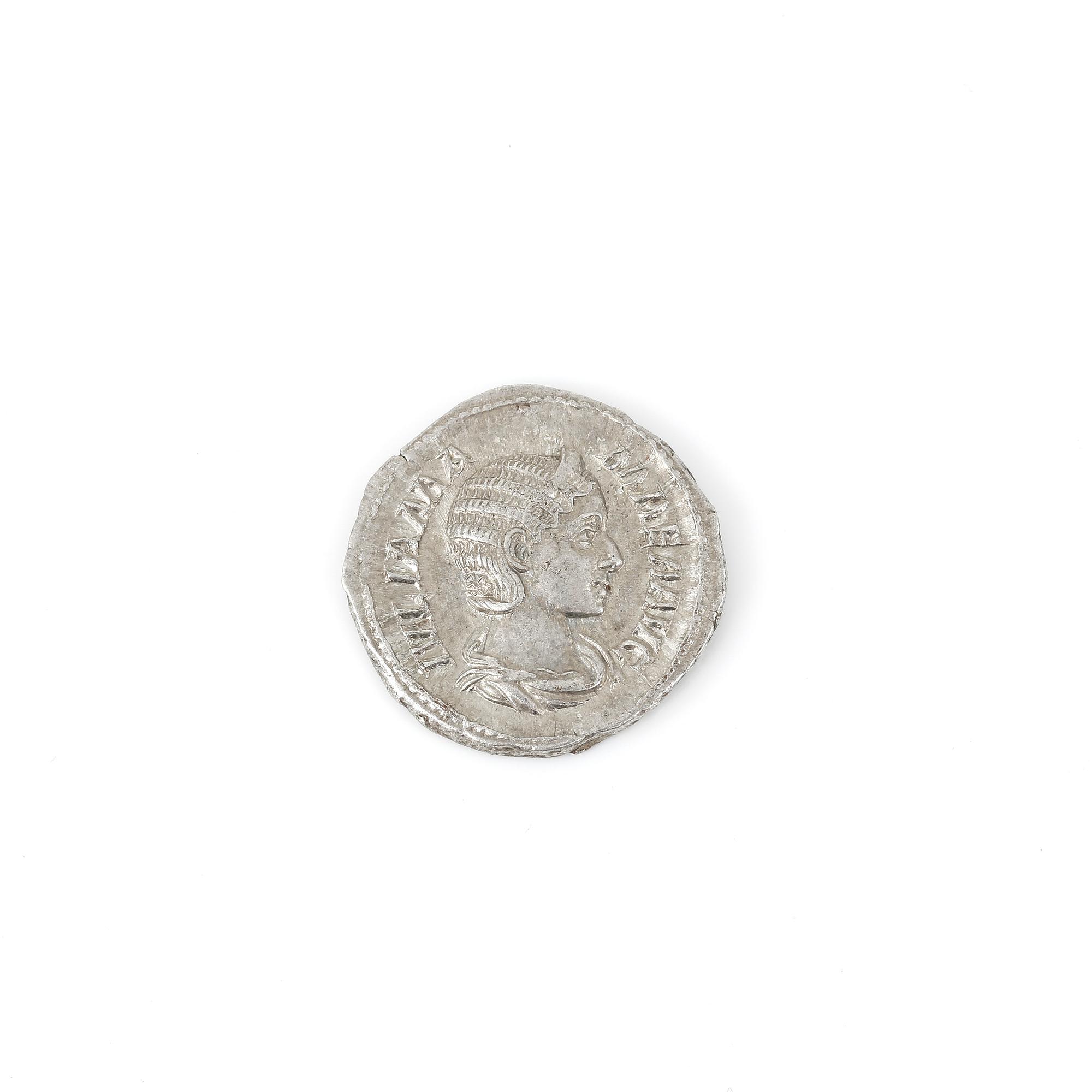 SILVERMYNT, Denarius, Julia Mamaea, Romerska riket 180-235 efter Kristus. Ca 3 gram.