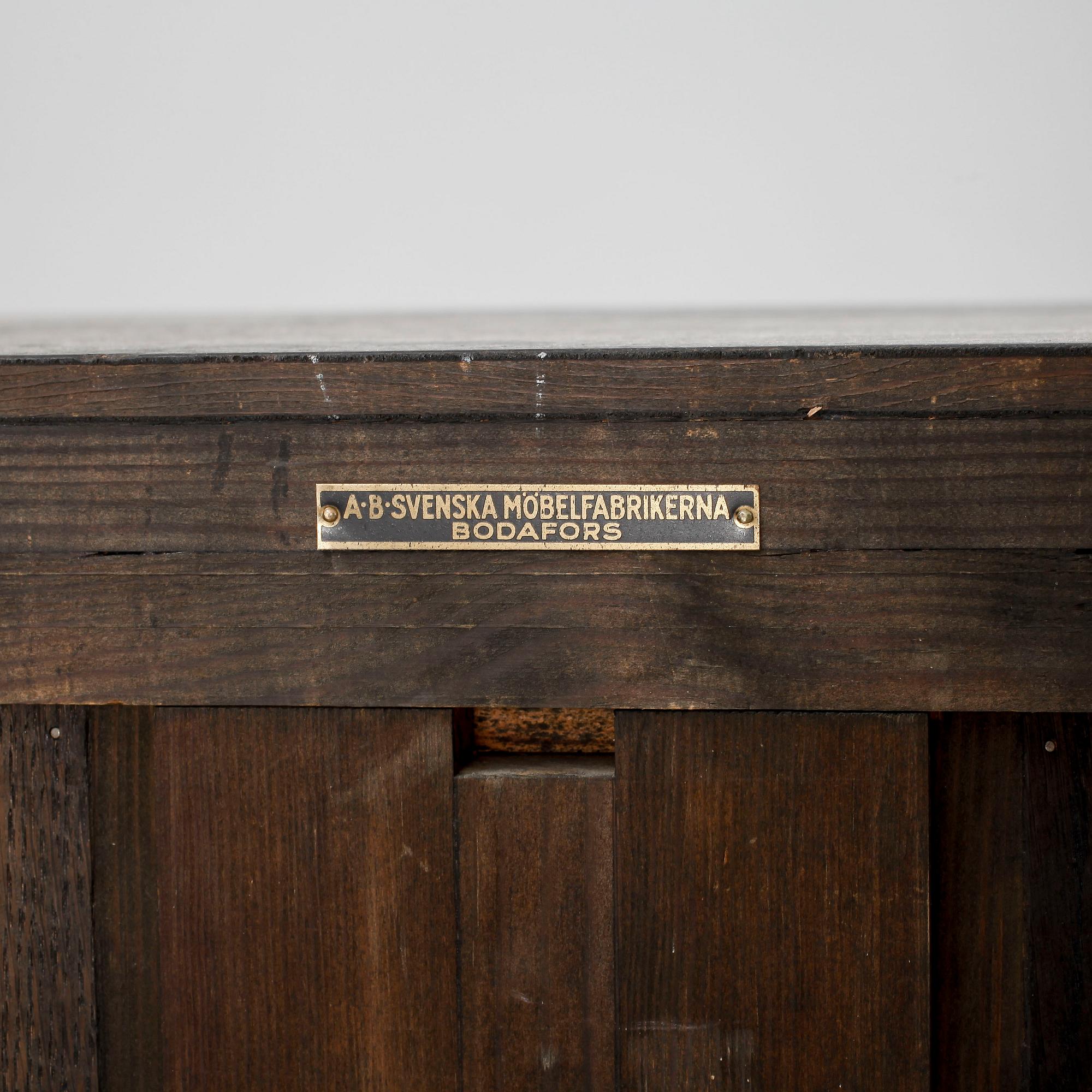 SKÅP, Axel Einar Hjorth, Svenska Möbelfabrikerna, Bodafors, 1920-tal.