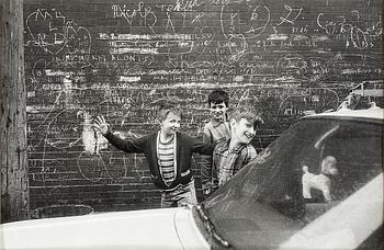 HENRI CARTIER-BRESSON, gelatin silver print stamped by the photographer and by Magnum Photos Incorporated on verso.