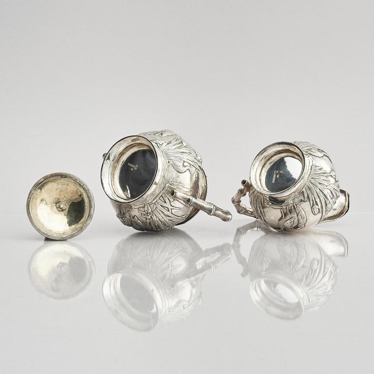 A fine Chinese Export silver tea and coffee service, Sing Fat, early 20th century.