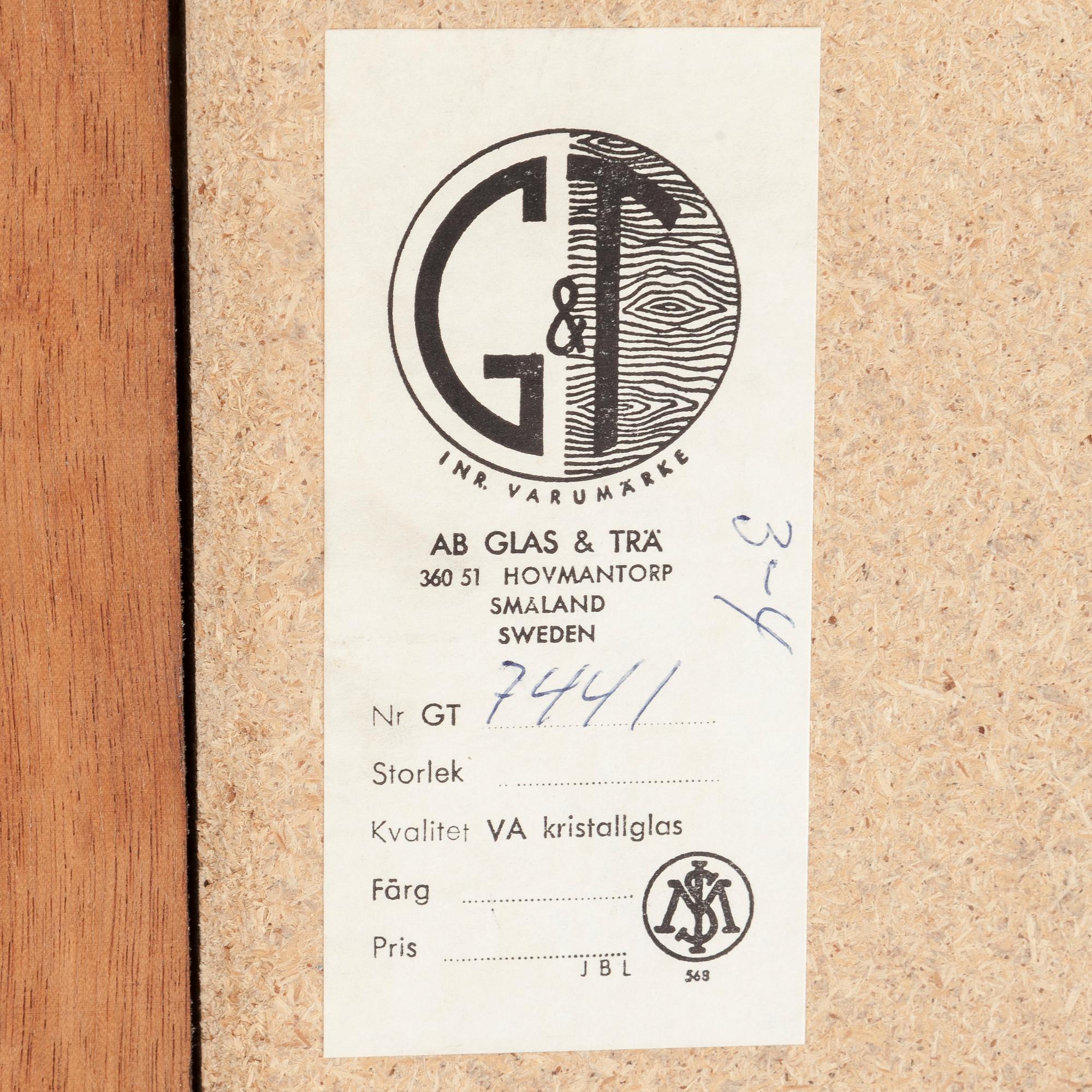 A second half of the 20th century G&T mirror.