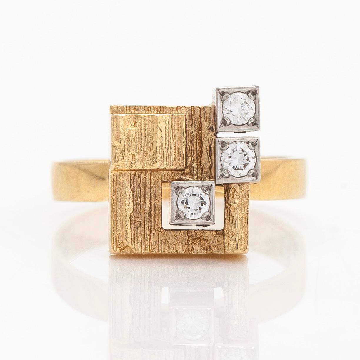 Björn Weckström, ring "Diamantstad", 18K guld, diamanter totalt ca 0.15 ct, Lapponia 1971.