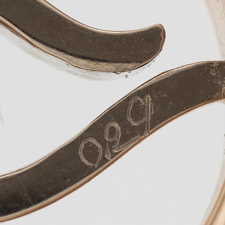 Pendant, 18K gold with brilliant-cut diamond.