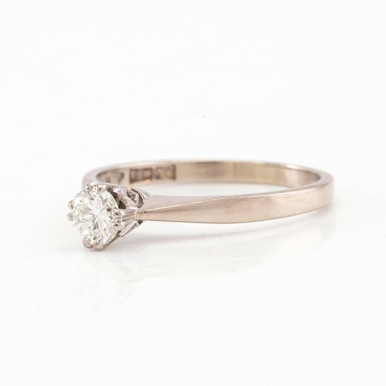 Solitaire ring in 18K white gold with a round brilliant-cut diamond, Örns Jewellers Gothenburg 1973.