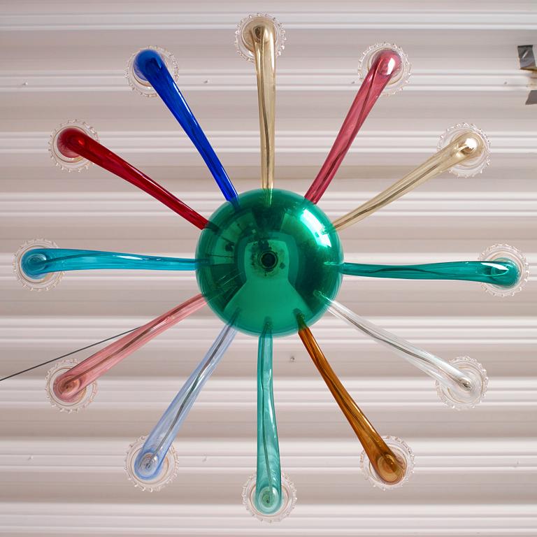 Gio Ponti, a contemporary 12 light chandelier, for Venini, Italy.