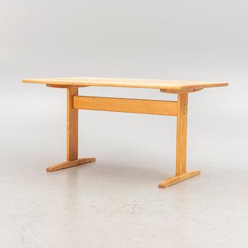 Yngve Ekström, A birch dining table, 'Björka', second half of the 20th century.