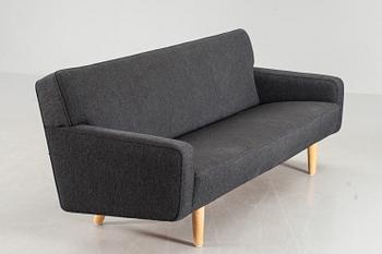 SOFFA, Hans J Wegner. Danmark.