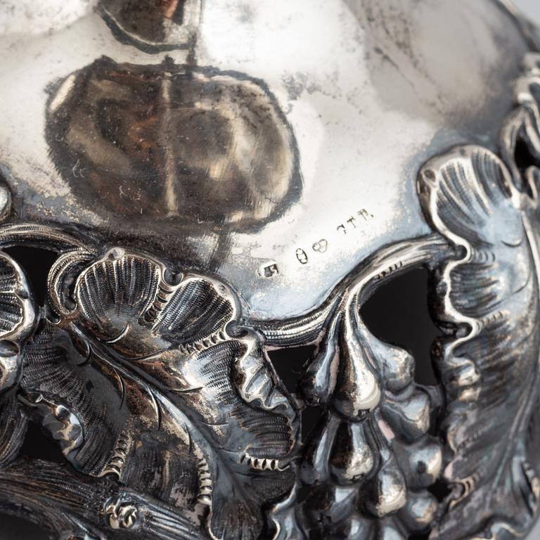 Gustaf Folcker, a silver sugar bowl, Stockholm 1860.