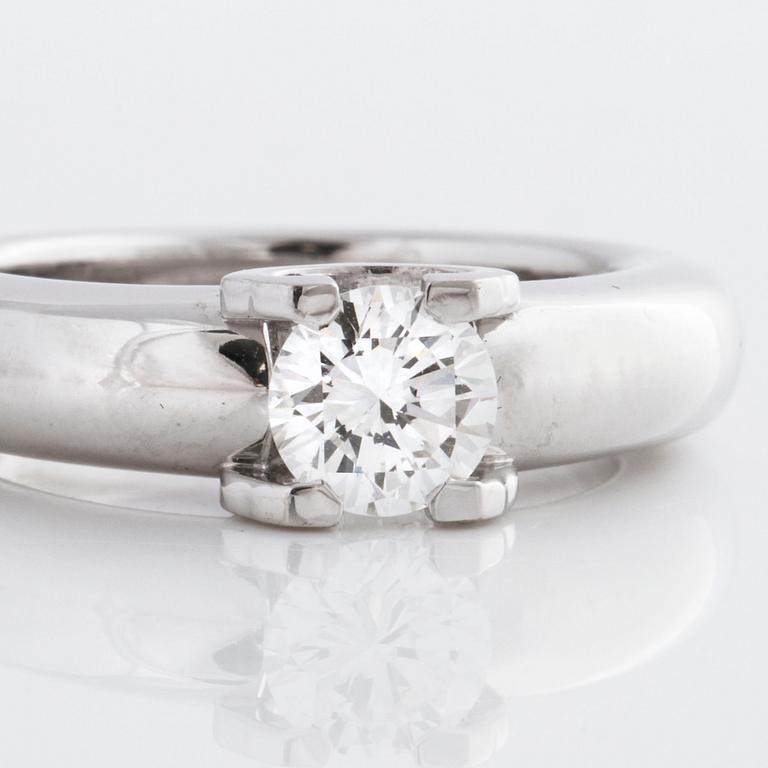 RING, med briljantslipad diamant ca 0.75 ct, Cartier.