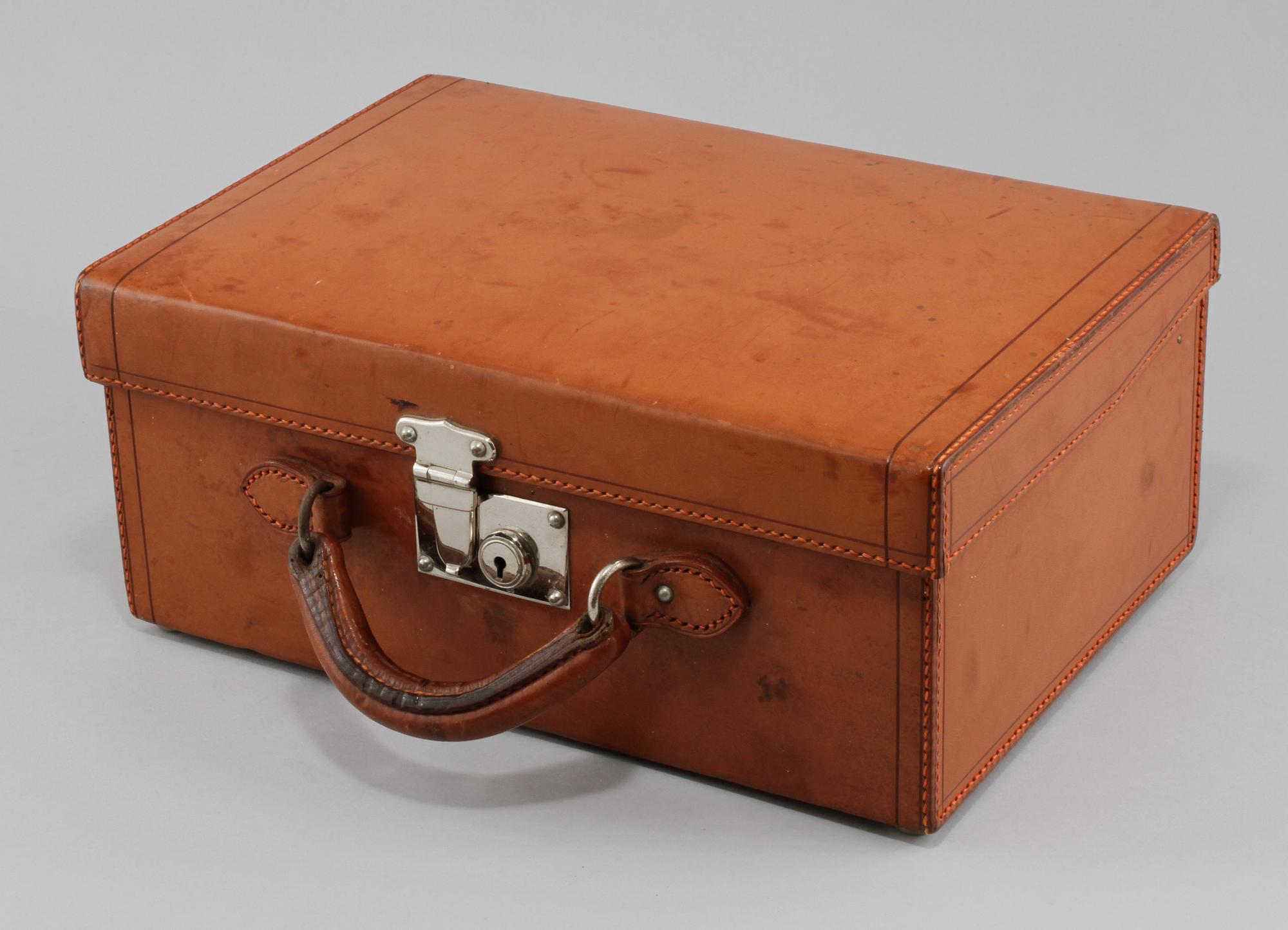 RESENECESSÄR, omkring 1900-talets mitt.