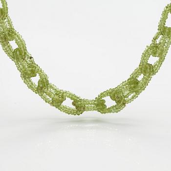 Halsband, peridoter.