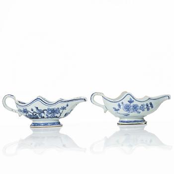 Såssnipor, två stycken, kompaniporslin. Qingdynastin, Qianlong (1736-95).