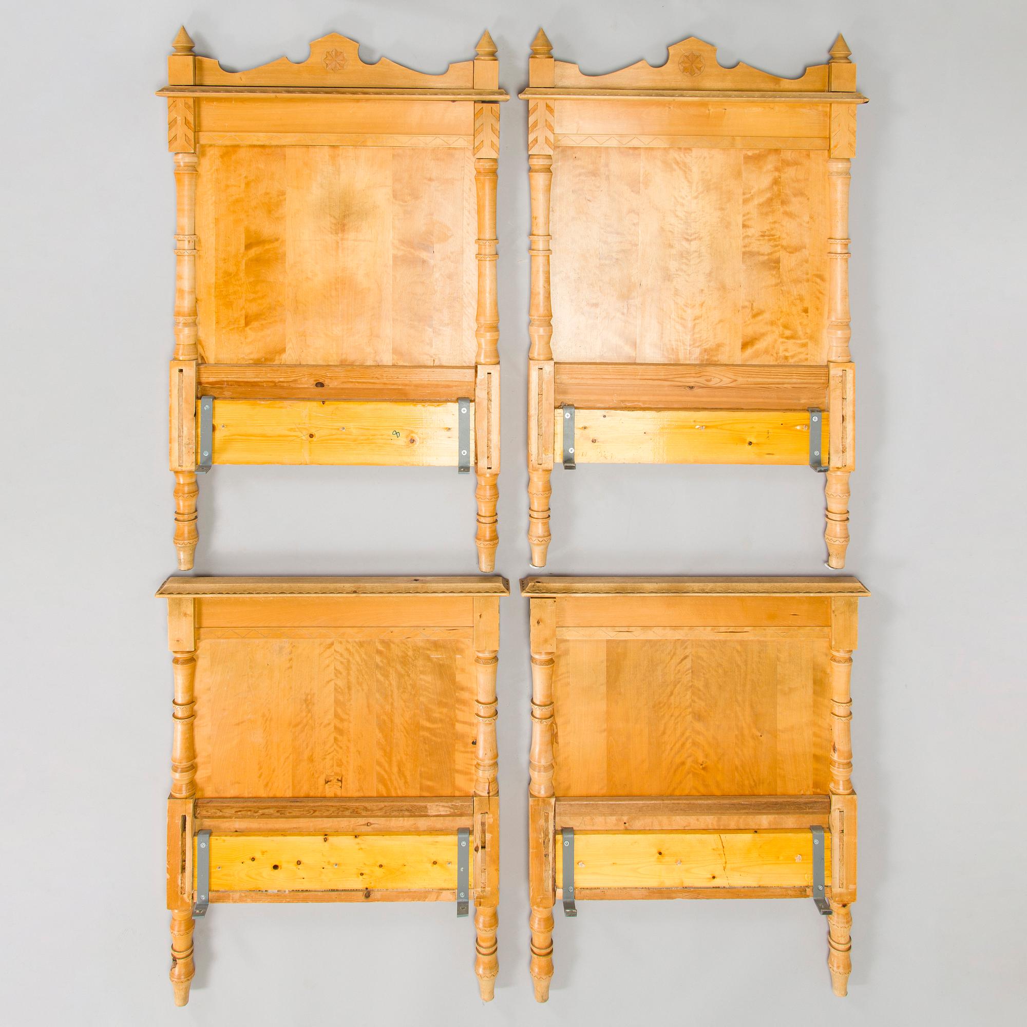 Yrjö Blomstedt, Sängynpäädyt, avohylly ja seinähylly 1898.