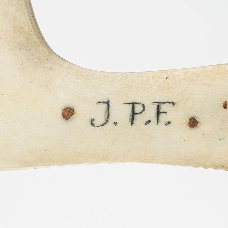 Nine half-horn knives, unidentified craftsman.