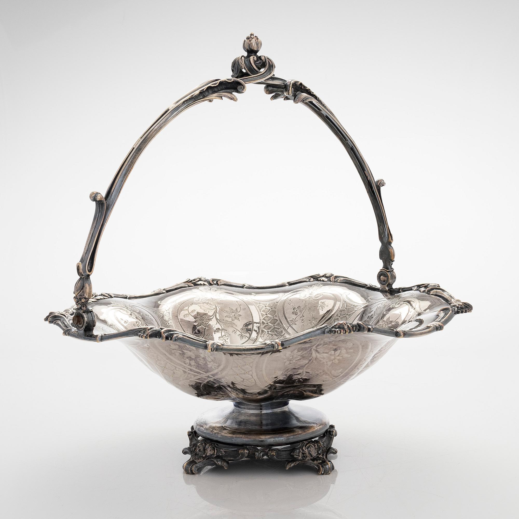 Hedelmäkori, hopeoitu, Christofle, Ranska, noin 1900-luvun puoliväli.